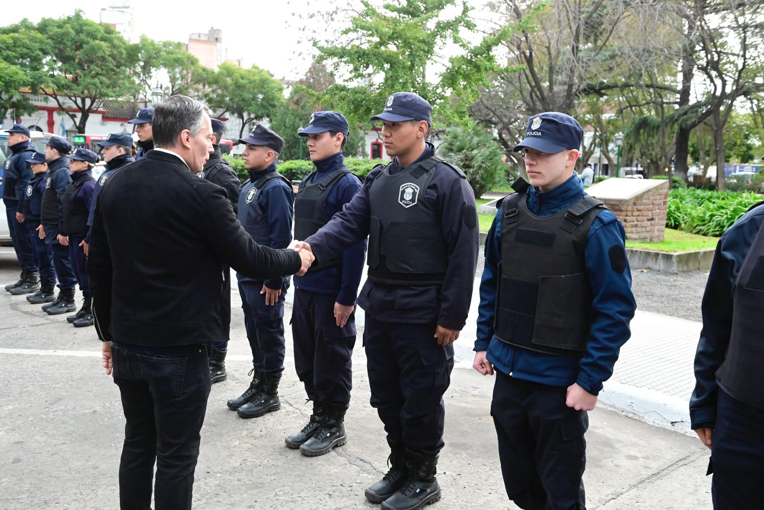 Esteban Echeverría: Gray puso en funciones a 51 conductores de móviles policiales