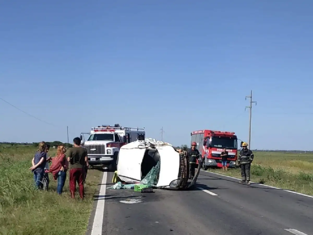 Cuatro vehículos involucrados en un accidente cerca de Las Varillas