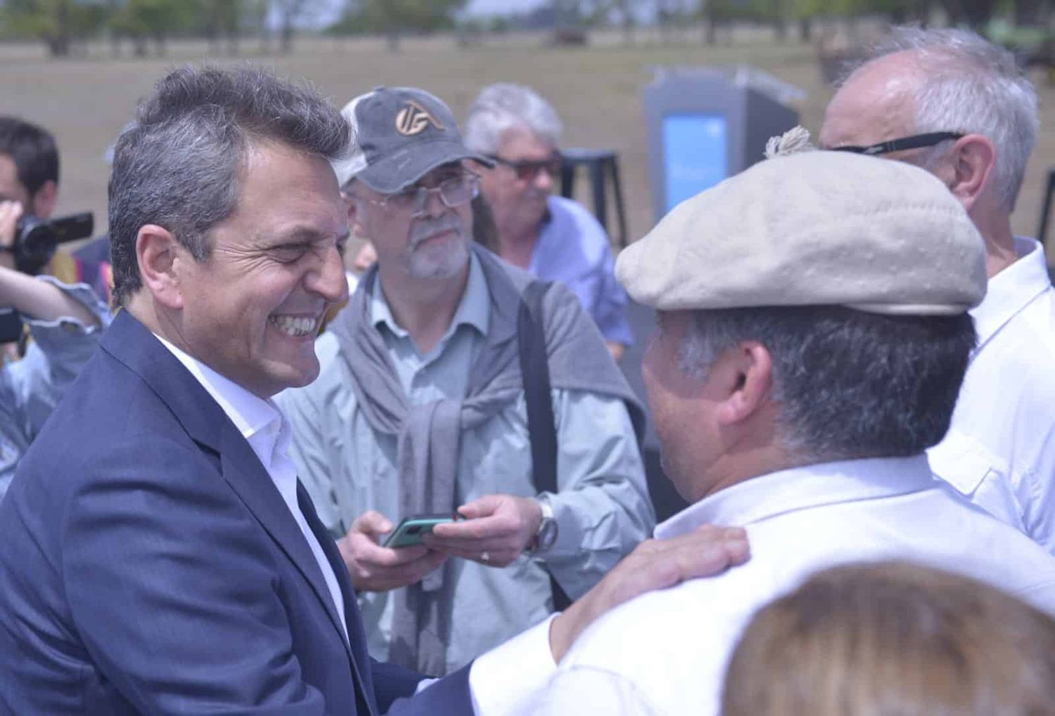 El gobierno lanzó el Dólar Soja 2 a $230 y prometió reducir retenciones a economías regionales