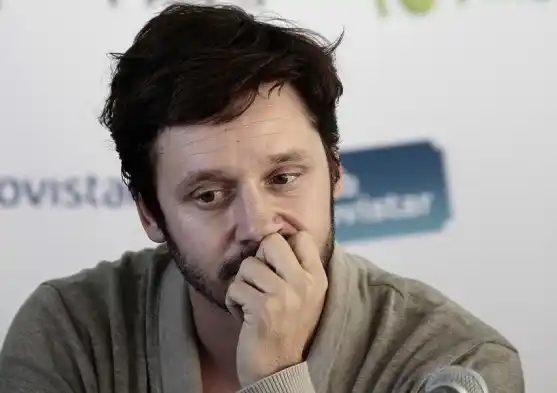 La carta de Benjamín Vicuña a los medios para preservar a su familia