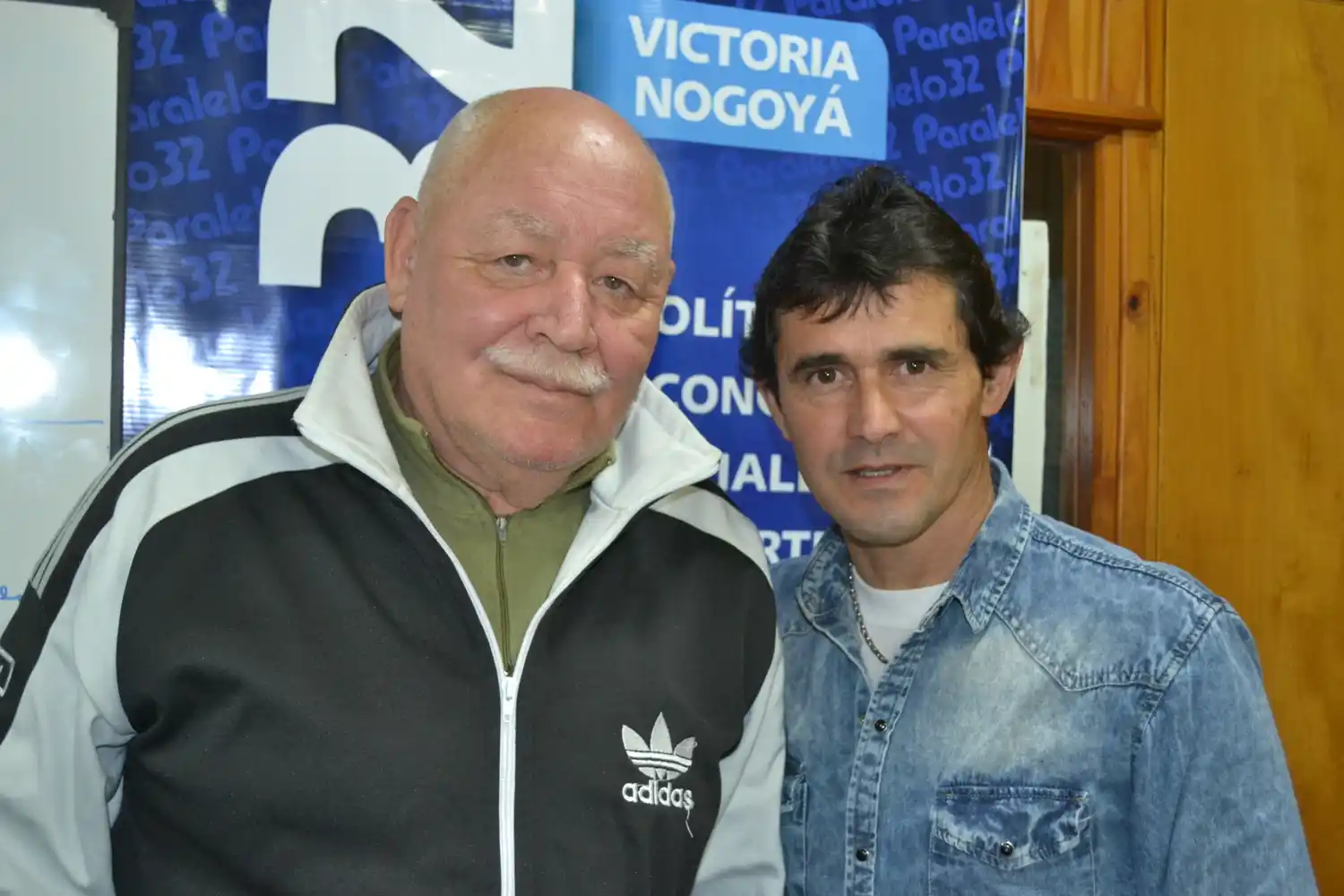 Un ex alumno del Hogar Escuela Municipal donó a la Banda una computadora