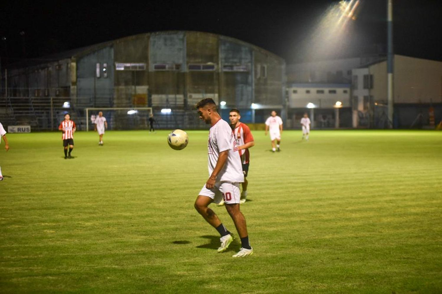 Ojeda fue el gran foco de atención en el “Partido de las Estrellas” (foto: Mauricio Ríos).