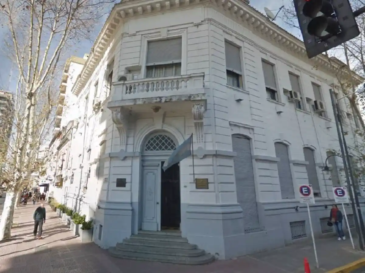 Buenos Aires: detienen a empleada judicial por contrabando de armas 