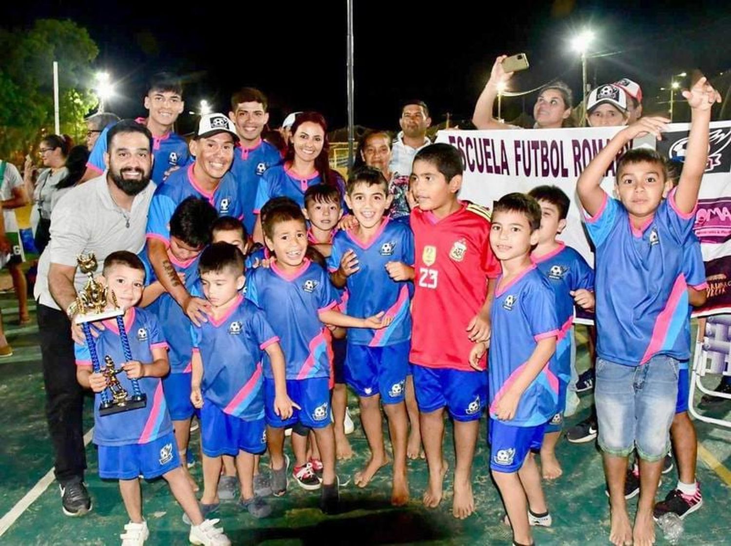 Premiaron a los mejores equipos
del Campeonato de Verano playa