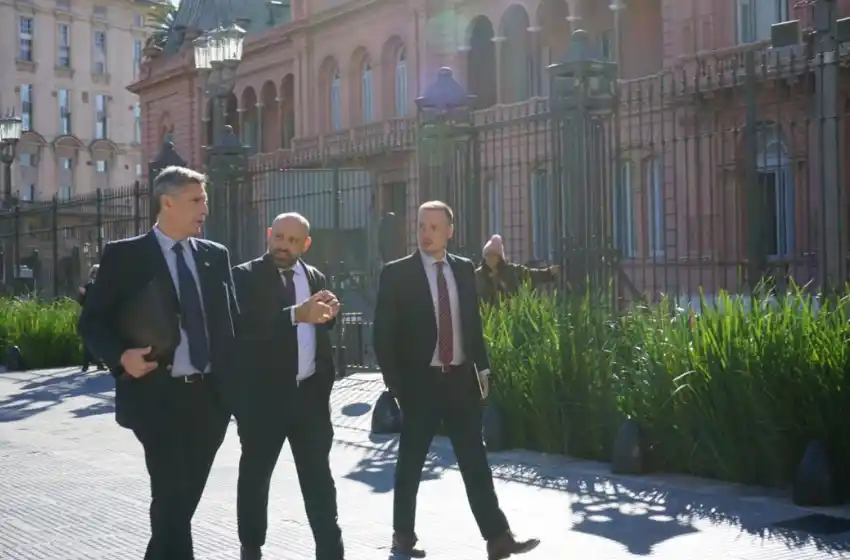 Ministros de la provincia de Santa Fe se reunieron con el Gobierno por las obras públicas