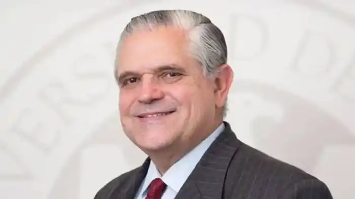 �SEl modelo económico es postergar  todo lo posible y pasarle al otro gobierno⬝