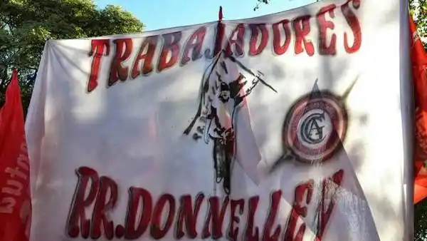 Conflicto Donnelley: La imprenta funciona como cooperativa