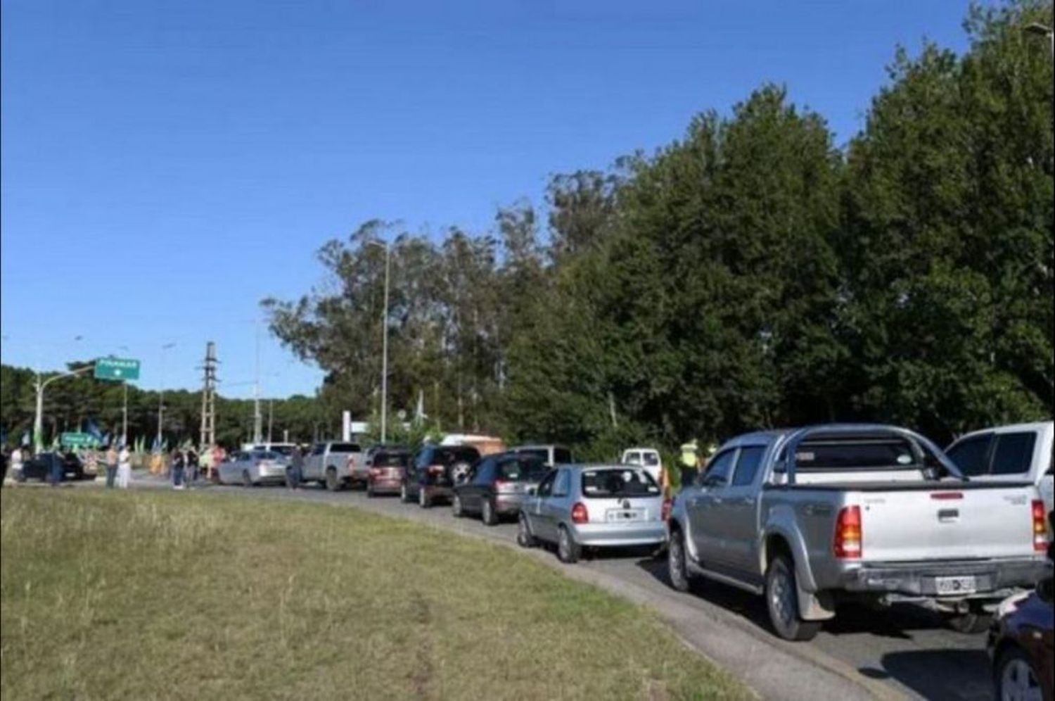 Turistas podrán regresar de la Costa, pero imputados