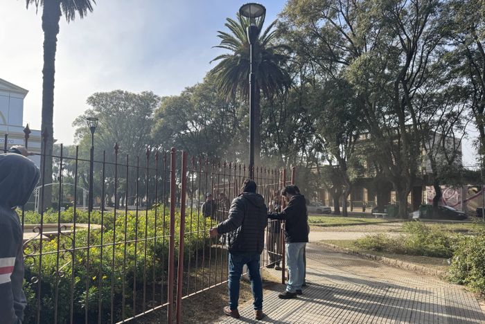 vallado plaza constitución fuente brañas