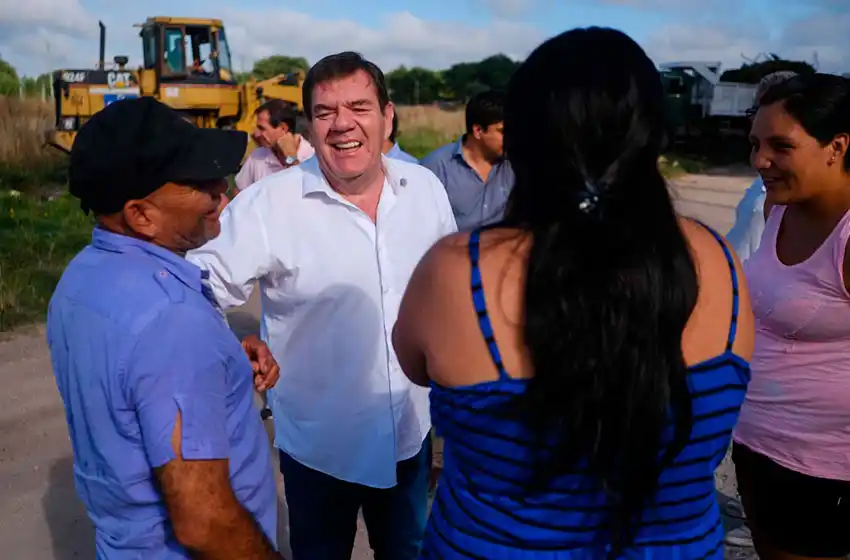 Montenegro supervisó tareas de mejora del espacio público en Peralta Ramos Oeste