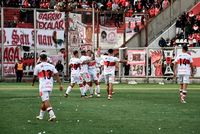 Sosa volvió a alegrar a Morón sobre el final