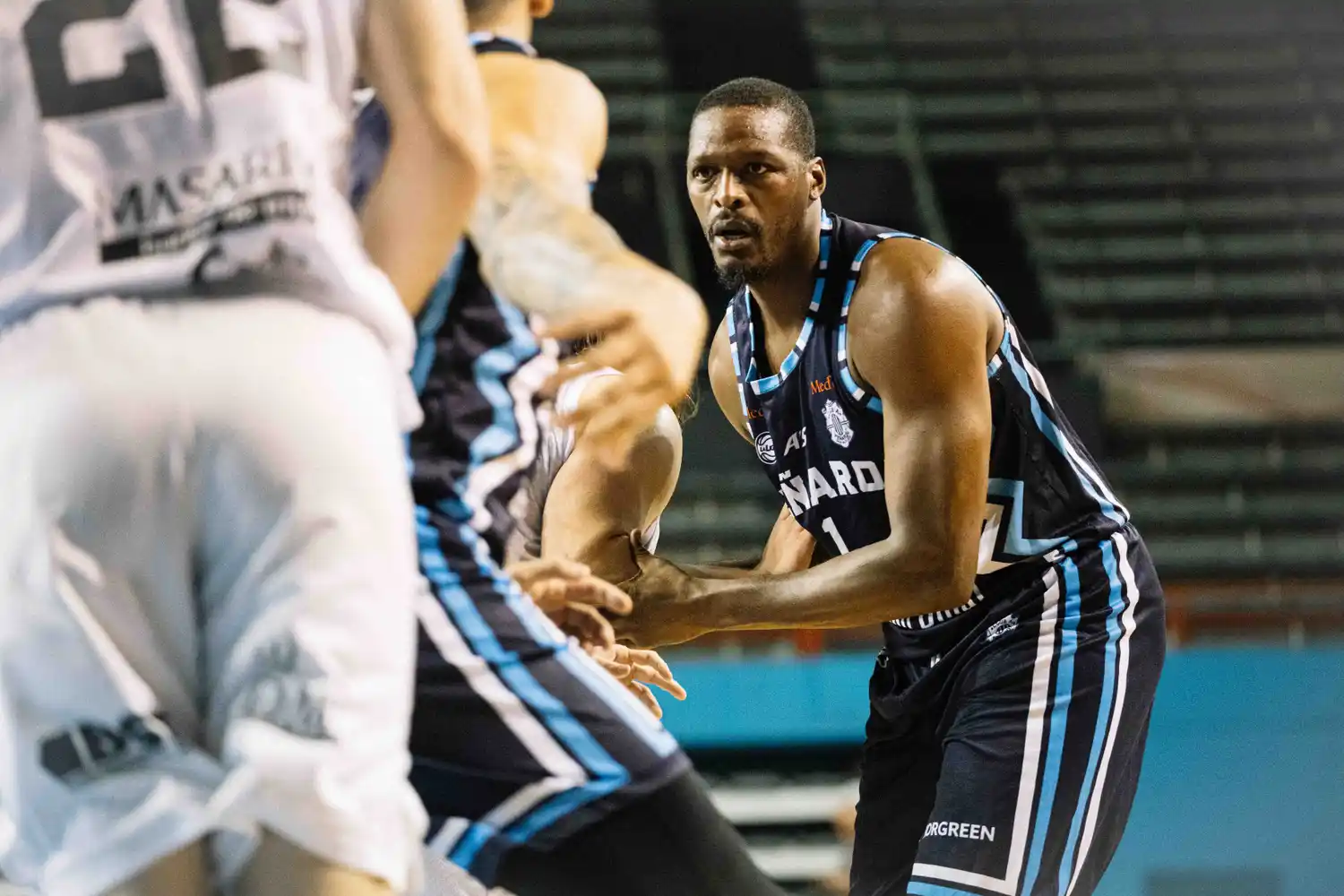 Al Thornton fue elegido en el Quinteto Ideal de la Liga Nacional.