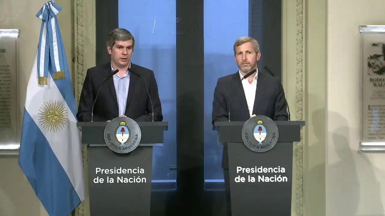 Marcos Peña y Rogelio Frigerio destacaron la transparencia de las PASO