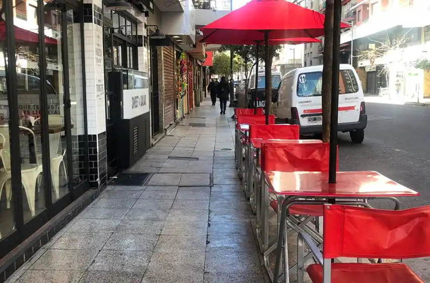 Gastronómicos, ante la restricción de la circulación nocturna: "Volvimos a marzo"