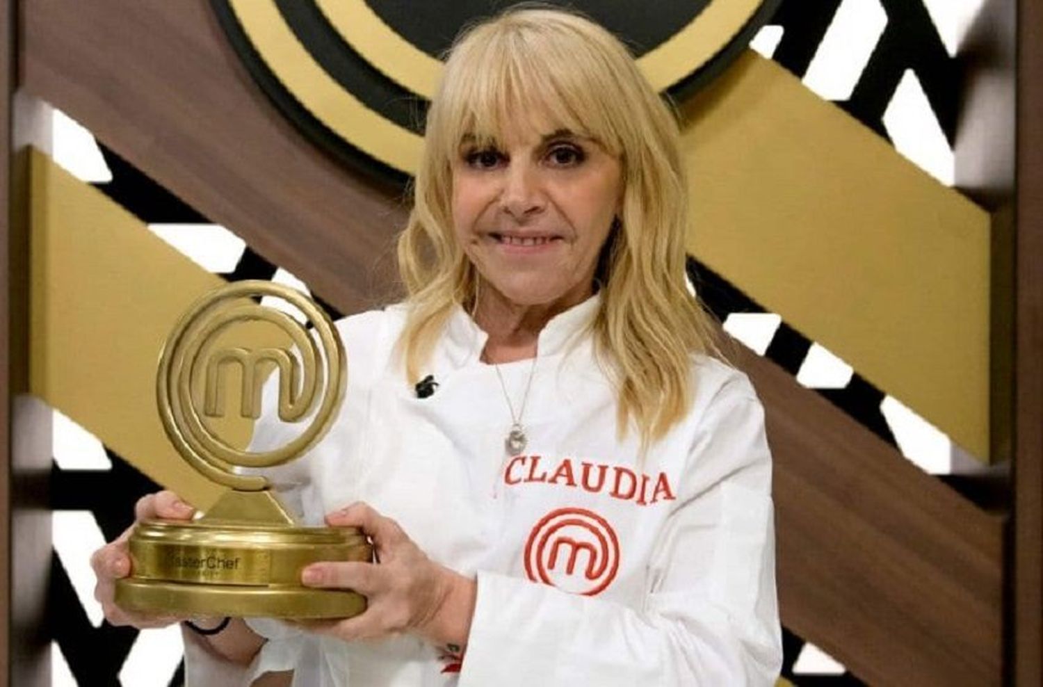 La emotiva dedicatoria de Claudia Villafañe a Diego Maradona tras consagrarse campeona de Masterchef Celebrity