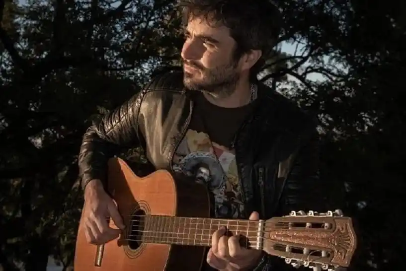 Un tema de Diego Mait fue incluido en el cancionero multimedia del CGE