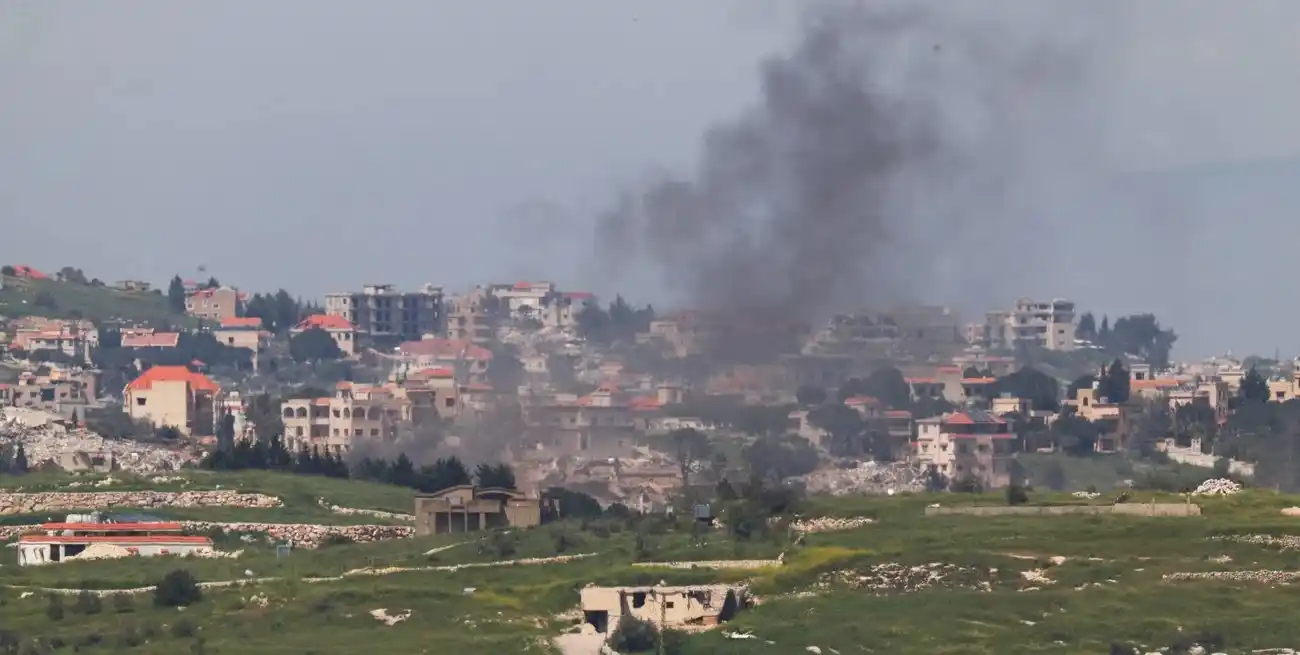 Crece la tensión en la frontera y se debilitan los esfuerzos diplomáticos.Créditos REUTERS/Florion Goga