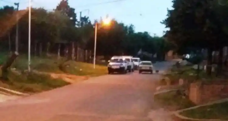 Crimen en Nápole: Quién es el joven al que el hermano de la víctima señaló como el asesino