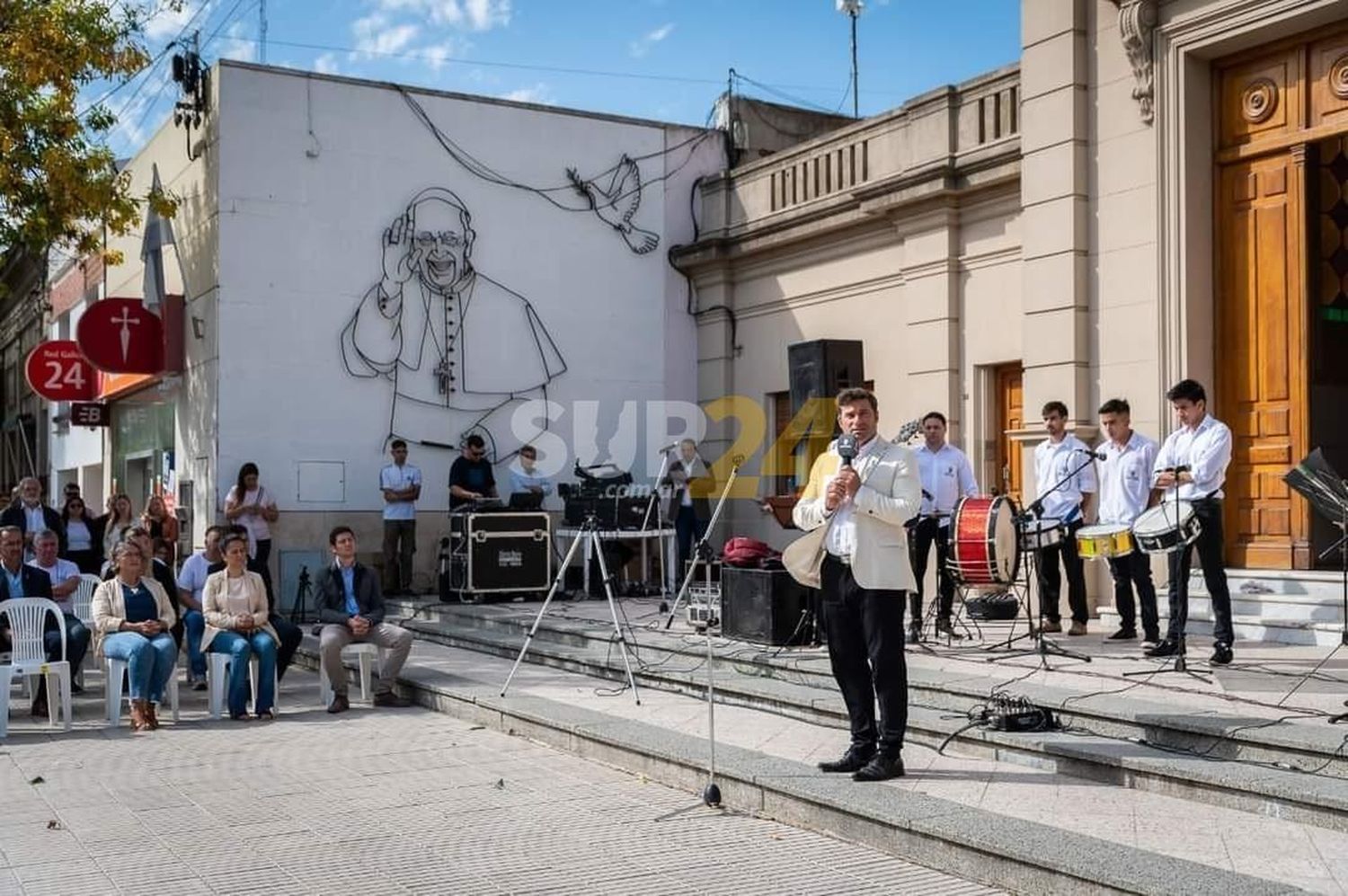 Acto protocolar por el 133º aniversario de Rufino