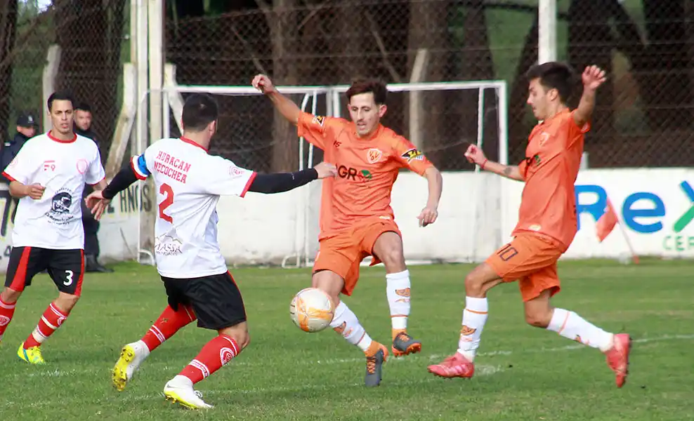 En un mes se pondría en marcha el torneo de la Liga Necochea de Fútbol