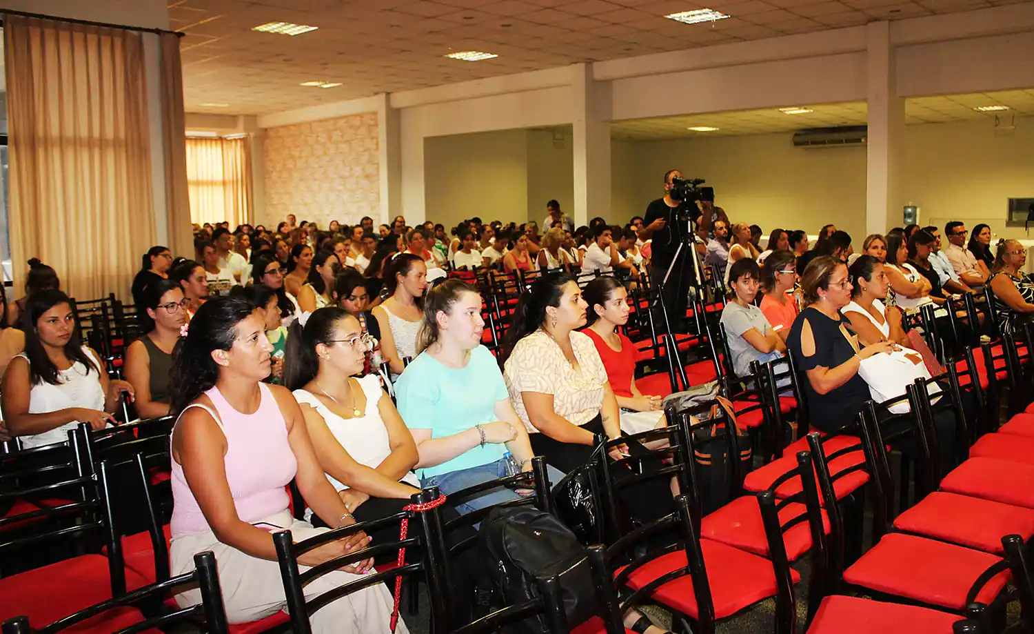 Jornada por el "Mes de la Mujer" en Bomberos Voluntarios