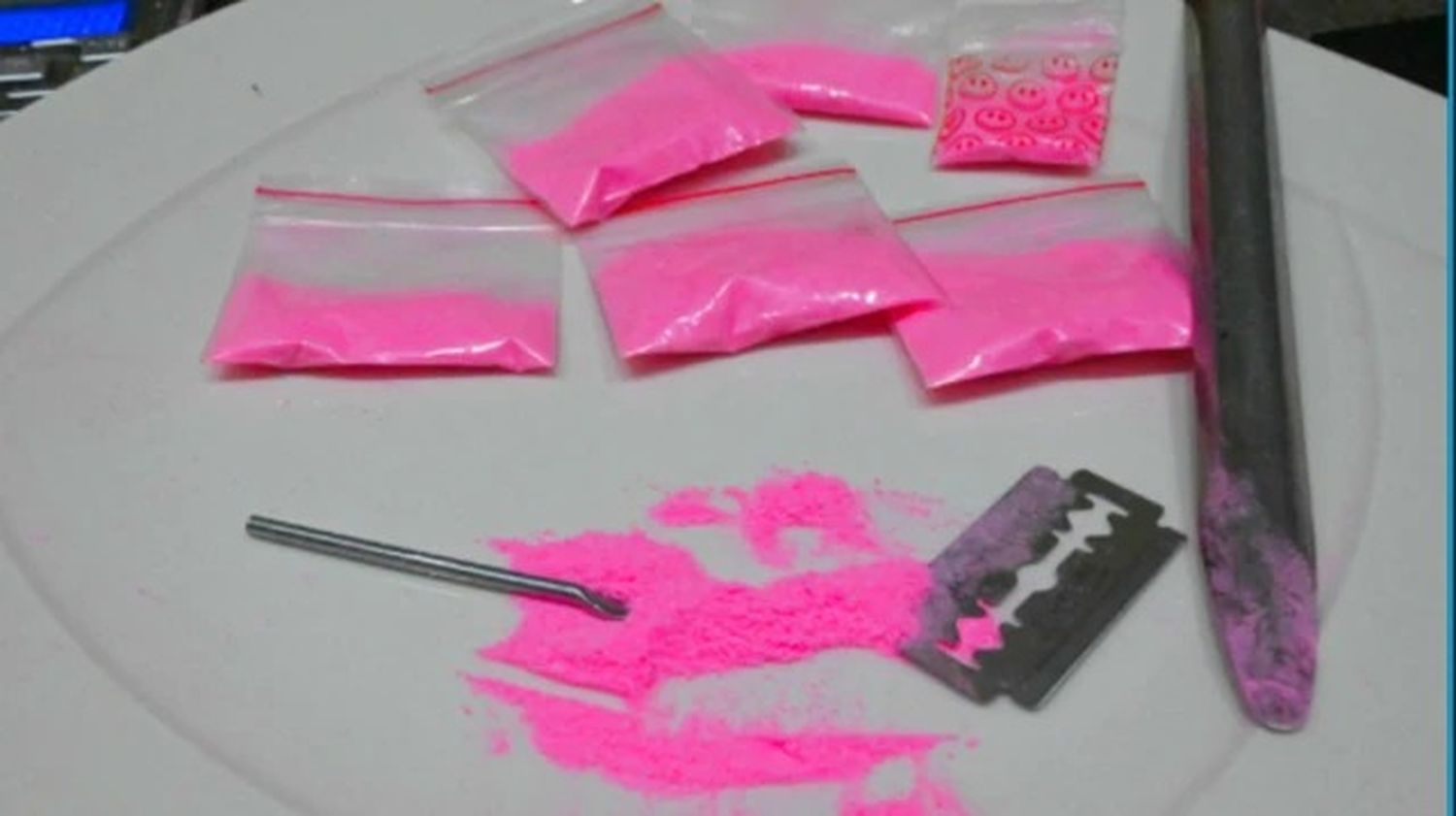 Qué dicen los especialistas sobre la "Tusi", la "cocaína rosa" que apareció en una fiesta clandestina de Bahía Blanca