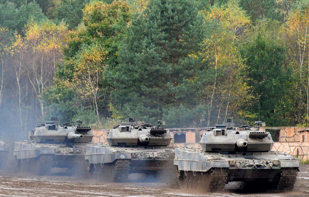¡AUMENTAN COMBATES! ALEMANIA dice que no hay acuerdo ante entrega de tanques a UCRANIA