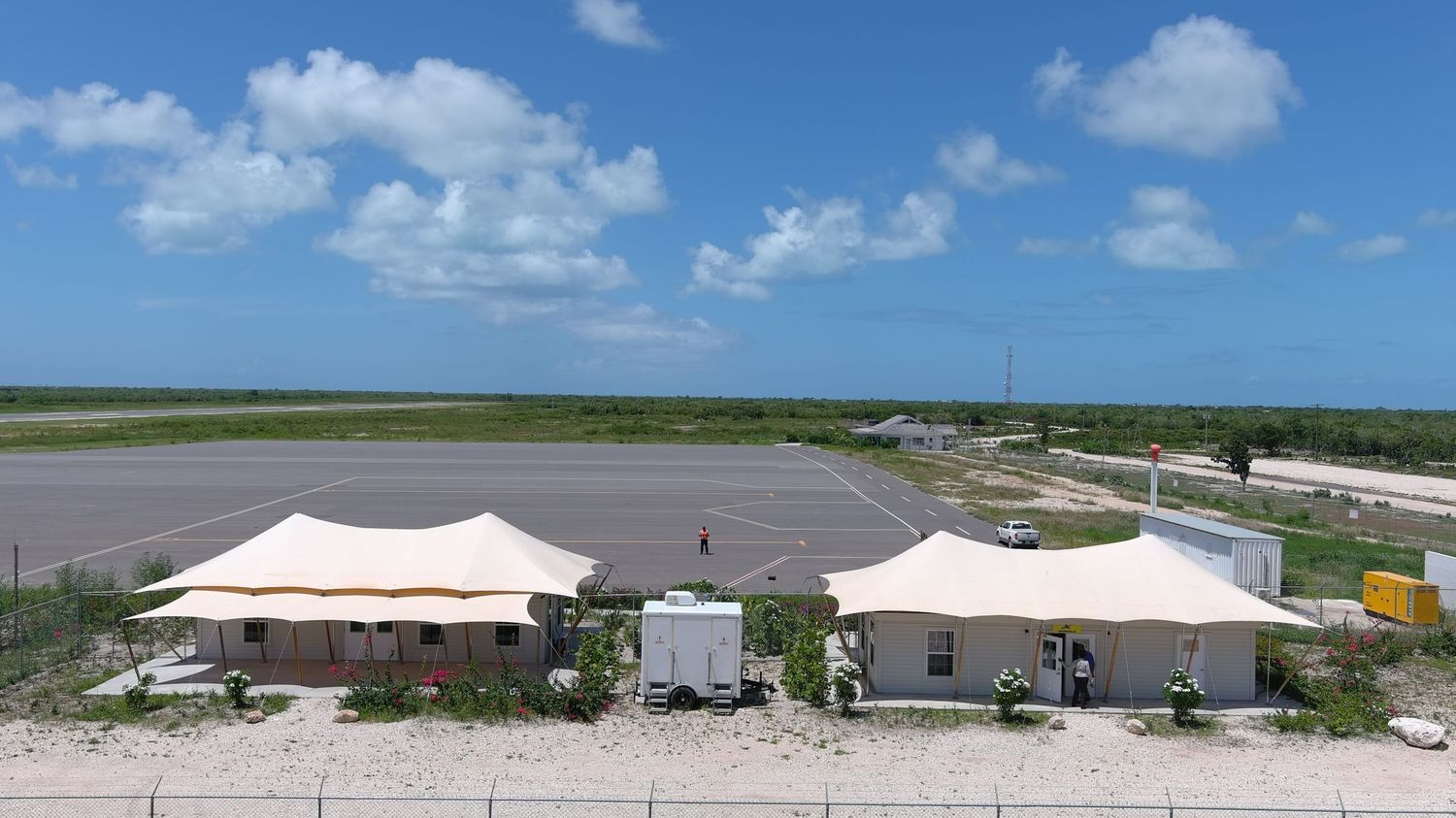 El Caribe tiene un nuevo aeropuerto: inauguraron oficialmente el Aeropuerto Internacional Burton-Nibbs