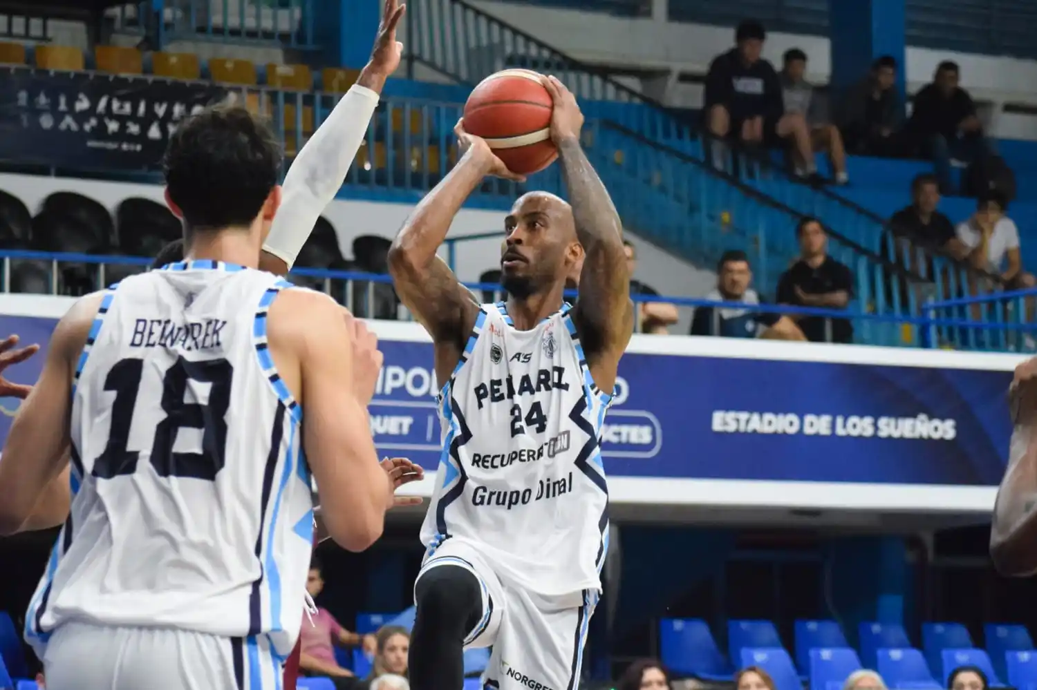 Wallace debutando con Peñarol (Foto: Prensa Peñarol)