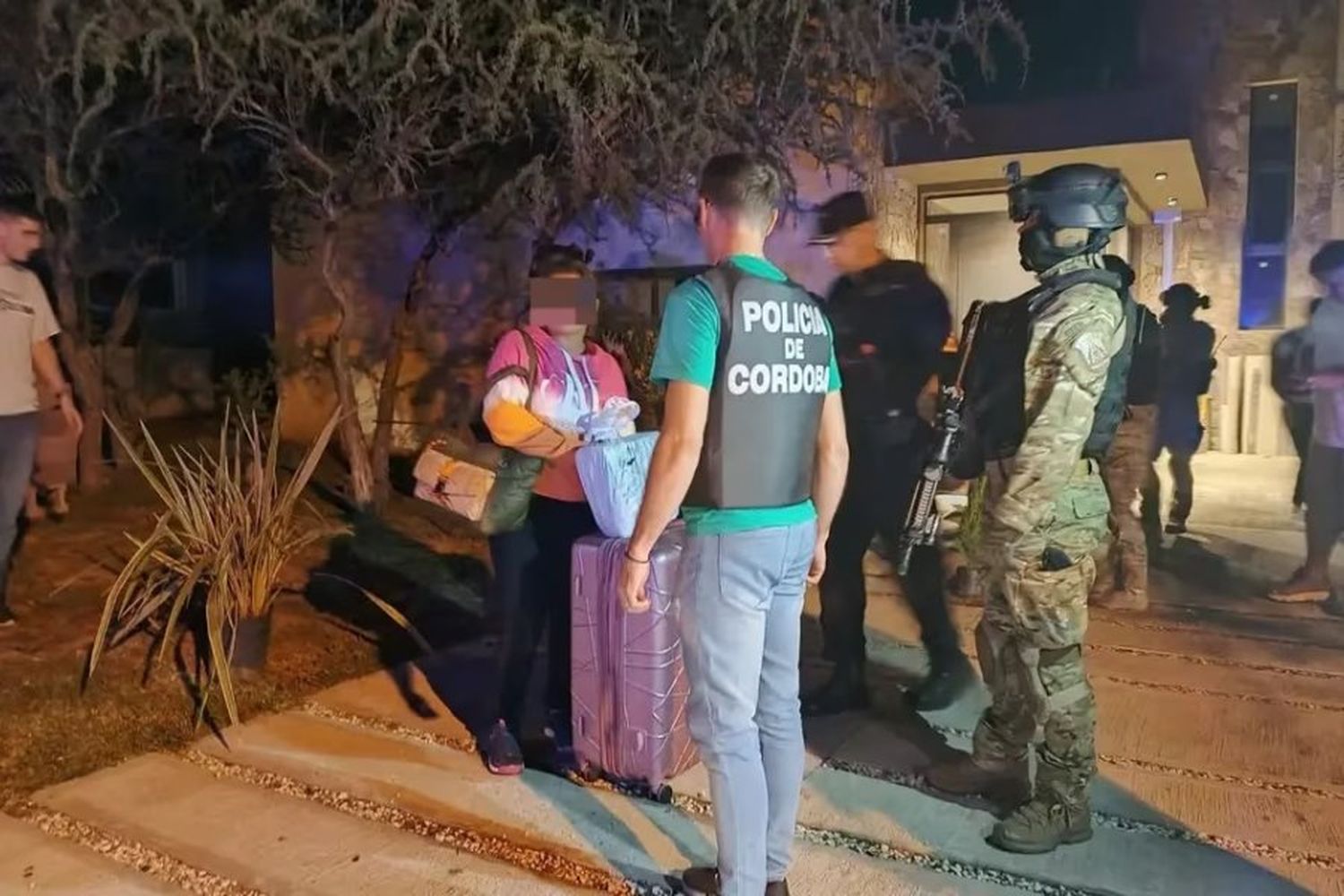 Encontraron en Argentina a familiares del narco ecuatoriano Fito Macías y fueron detenidos en un megaoperativo