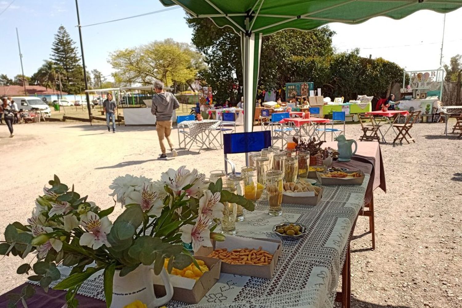 Se viene un gran paseo gastronómico en el barrio Sarmiento: food trucks, tragos, DJ en vivo y más sorpresas