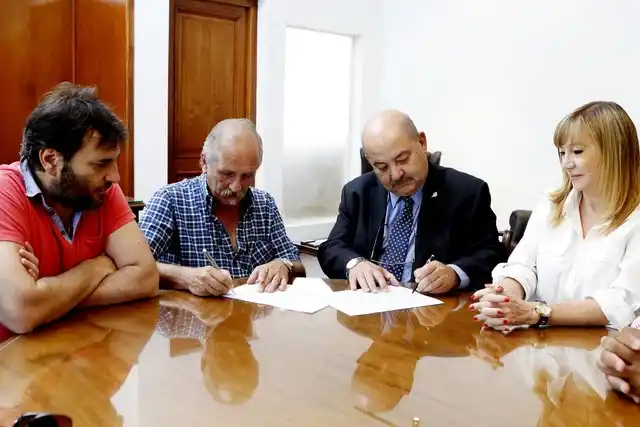 #8M Incorporan por primera vez mujeres en la Guardia edilicia de la Universidad de La Plata