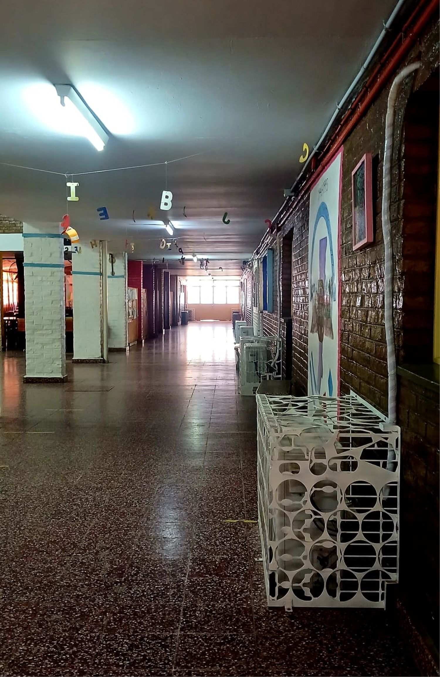 Escuela 1001