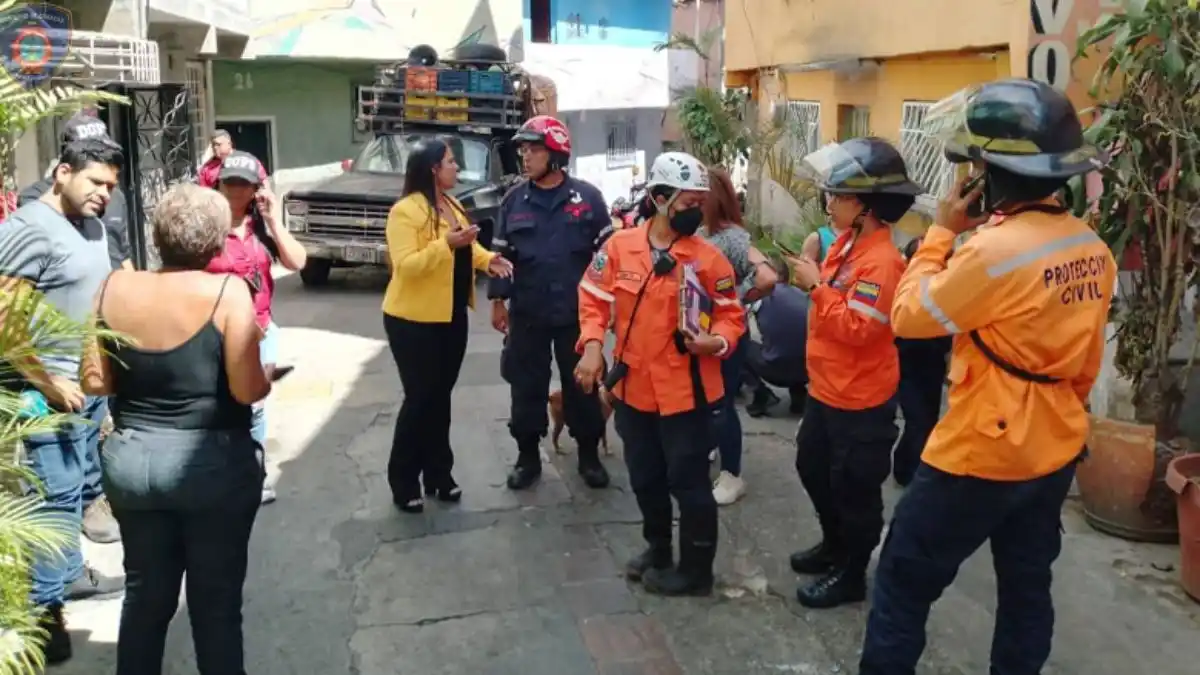 ¡LAS LLUVIAS HACIENDO LO SUYO! 11 viviendas al borde del colapso en La Castellana (+Reporte)