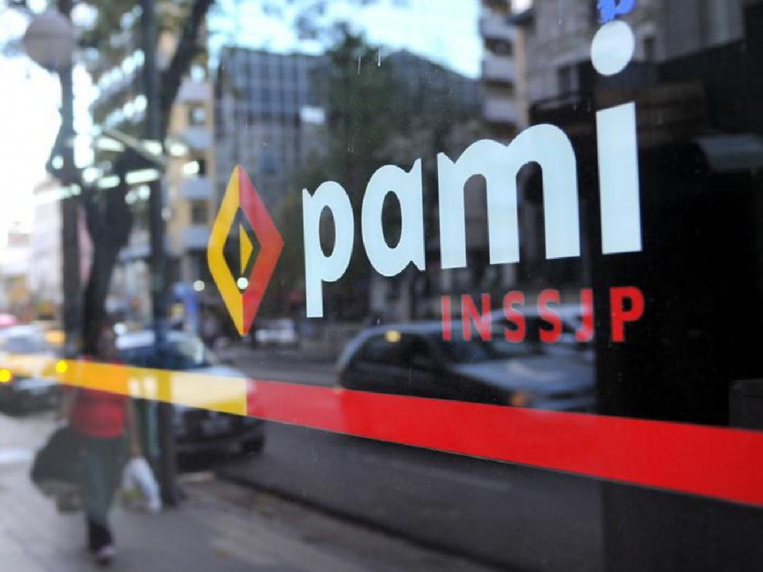 Odontólogos señalan falta de actualización por parte de PAMI