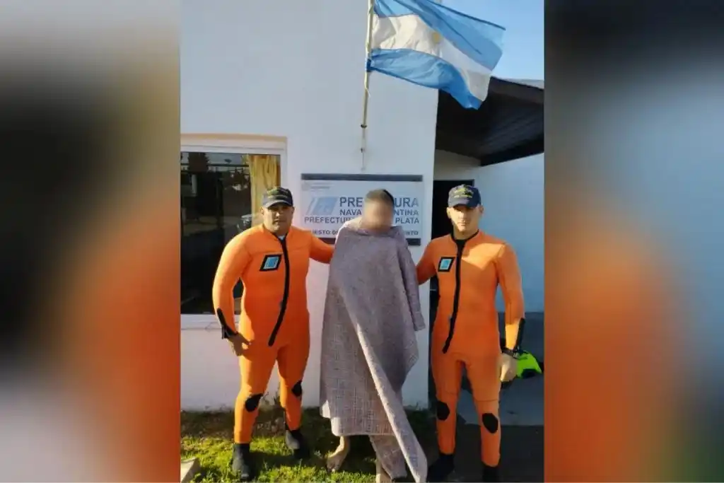 En Mar del Plata: Rescatan a un kayakista de Chascomús que no podía salir del mar
