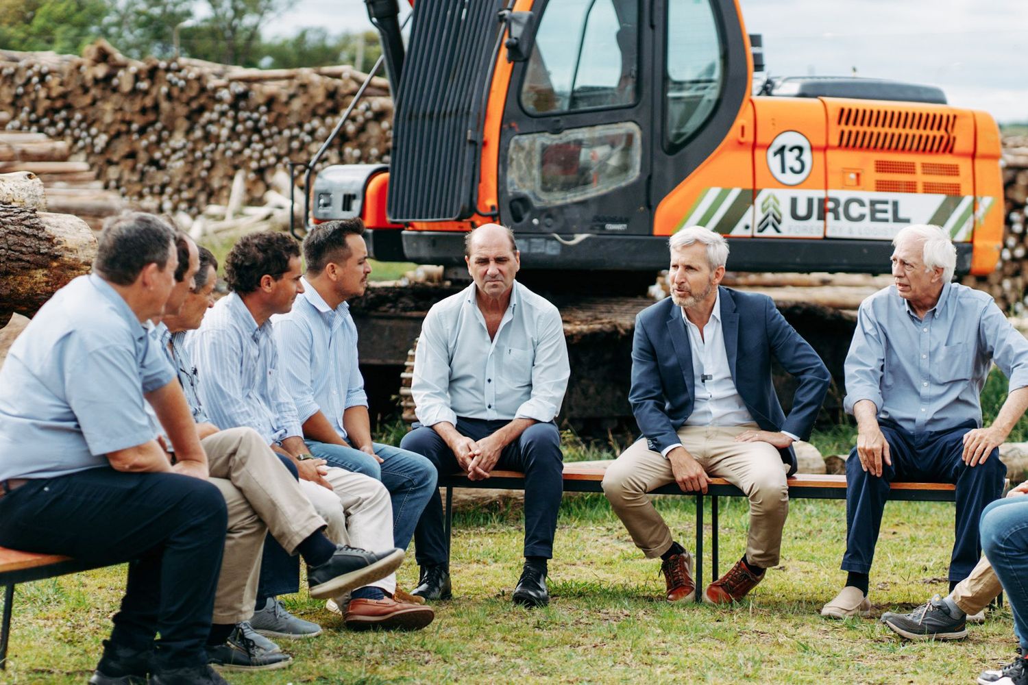 Frigerio se reunió con productores del sector forestal