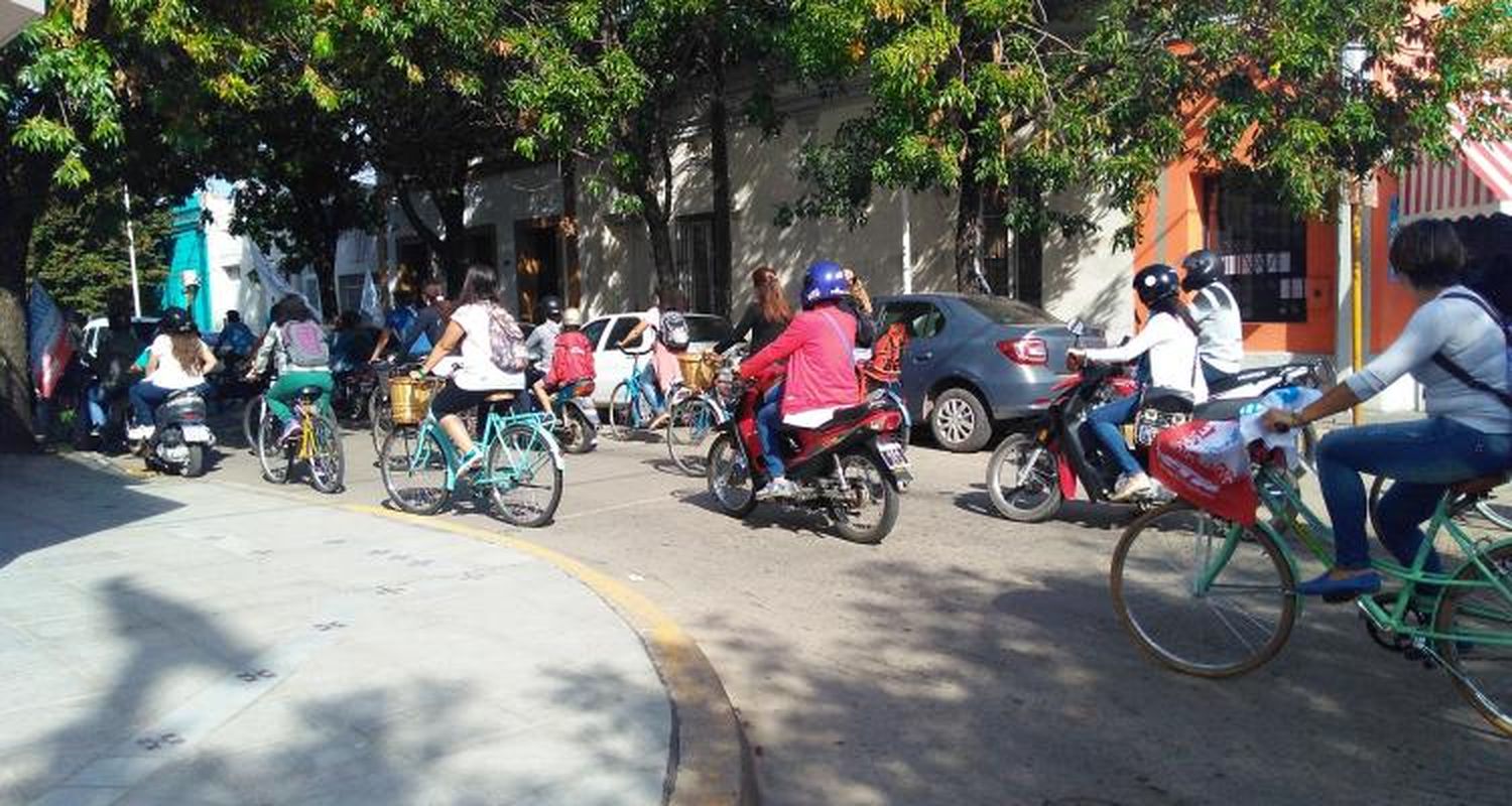 Caravana docente por la ciudad