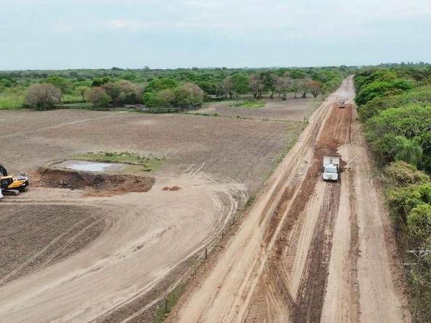 El Gobierno provincial habilitó obras de
infraestructura en Boca Riacho Pilagá