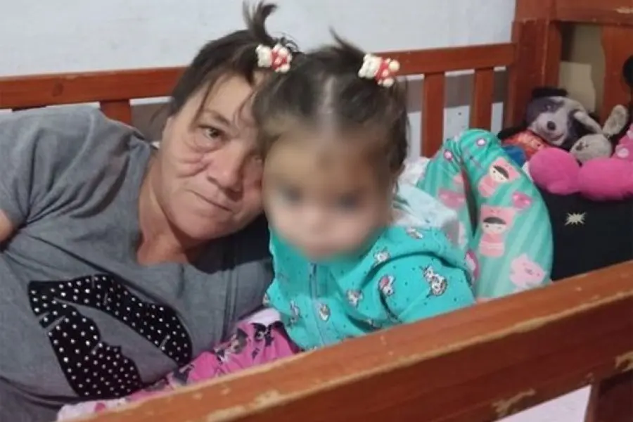 La beba atacada por perros pitbull en barrio Santa Rosa de Lima recibió el alta