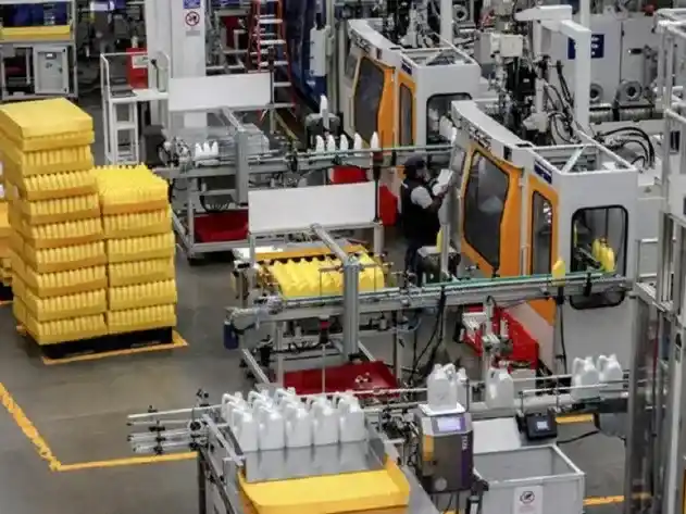 Efecto guerra: aumentan hasta 25% los precios del plástico y presionan sobre alimentos y envases