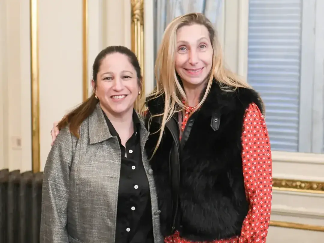Analía Corvino y Karina Milei, en el marco de la reunión en Casa Rosada.