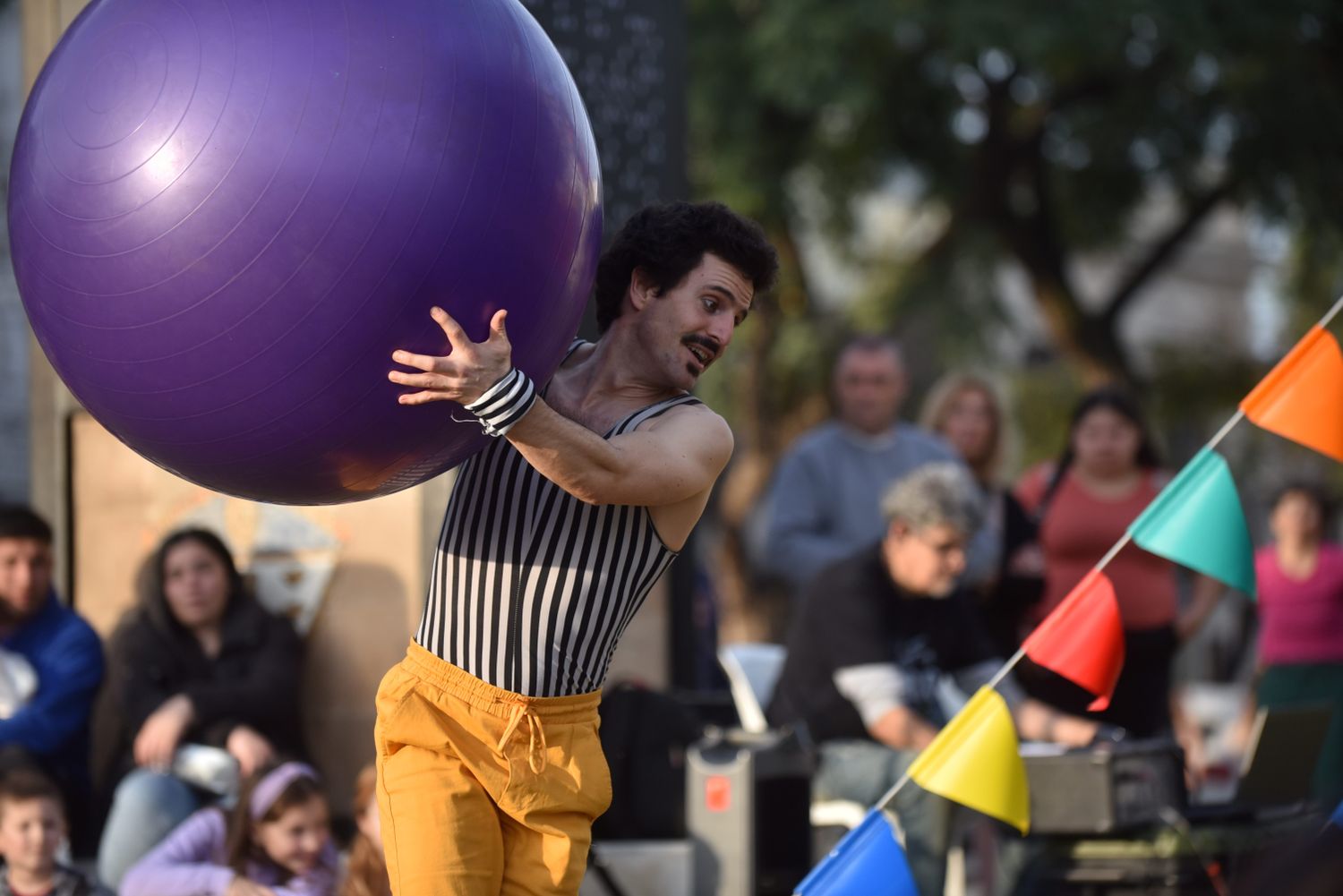 El Festival de circo continúa este lunes.