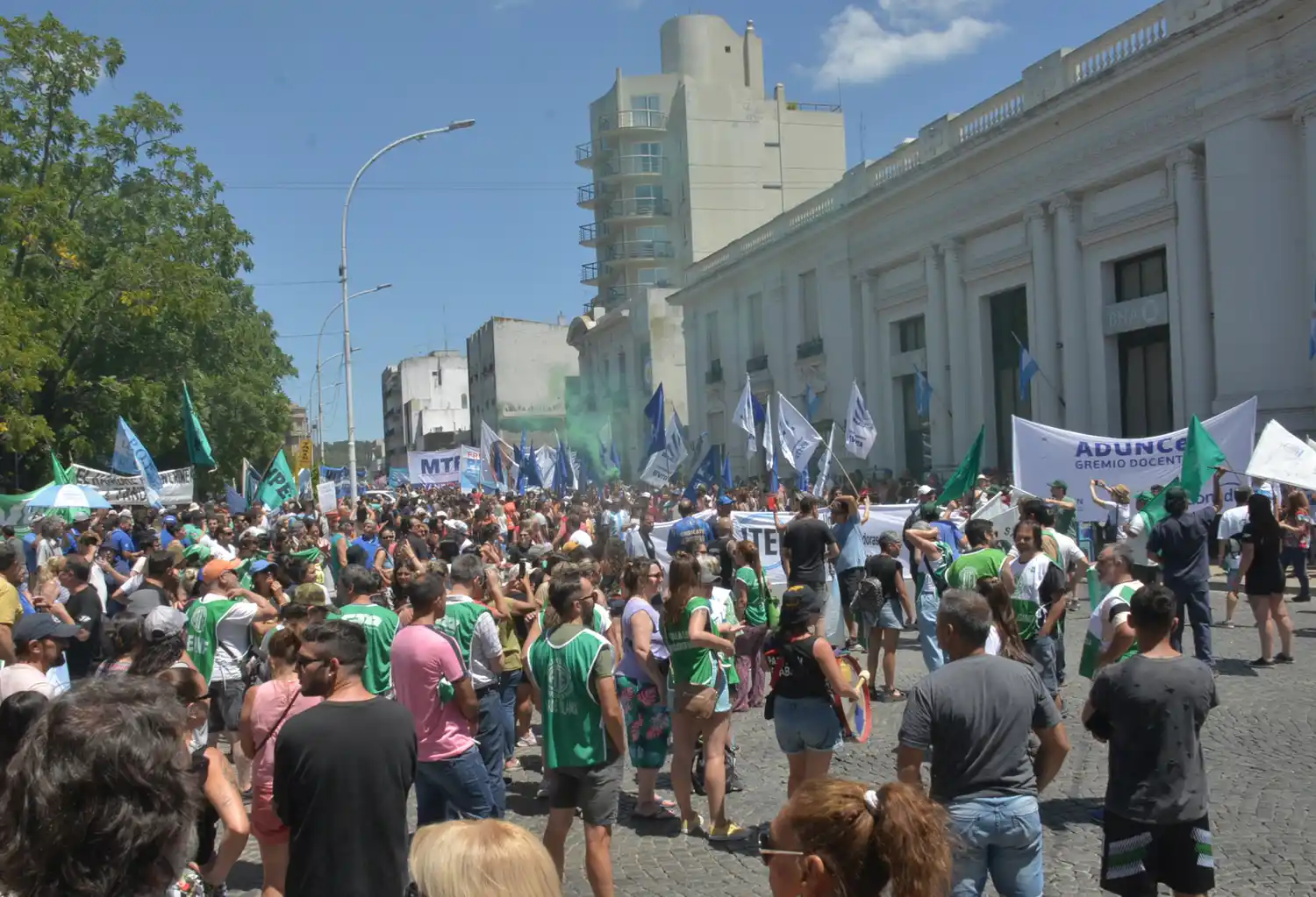 Declararon inconstitucional el decreto que limitó el derecho de huelga