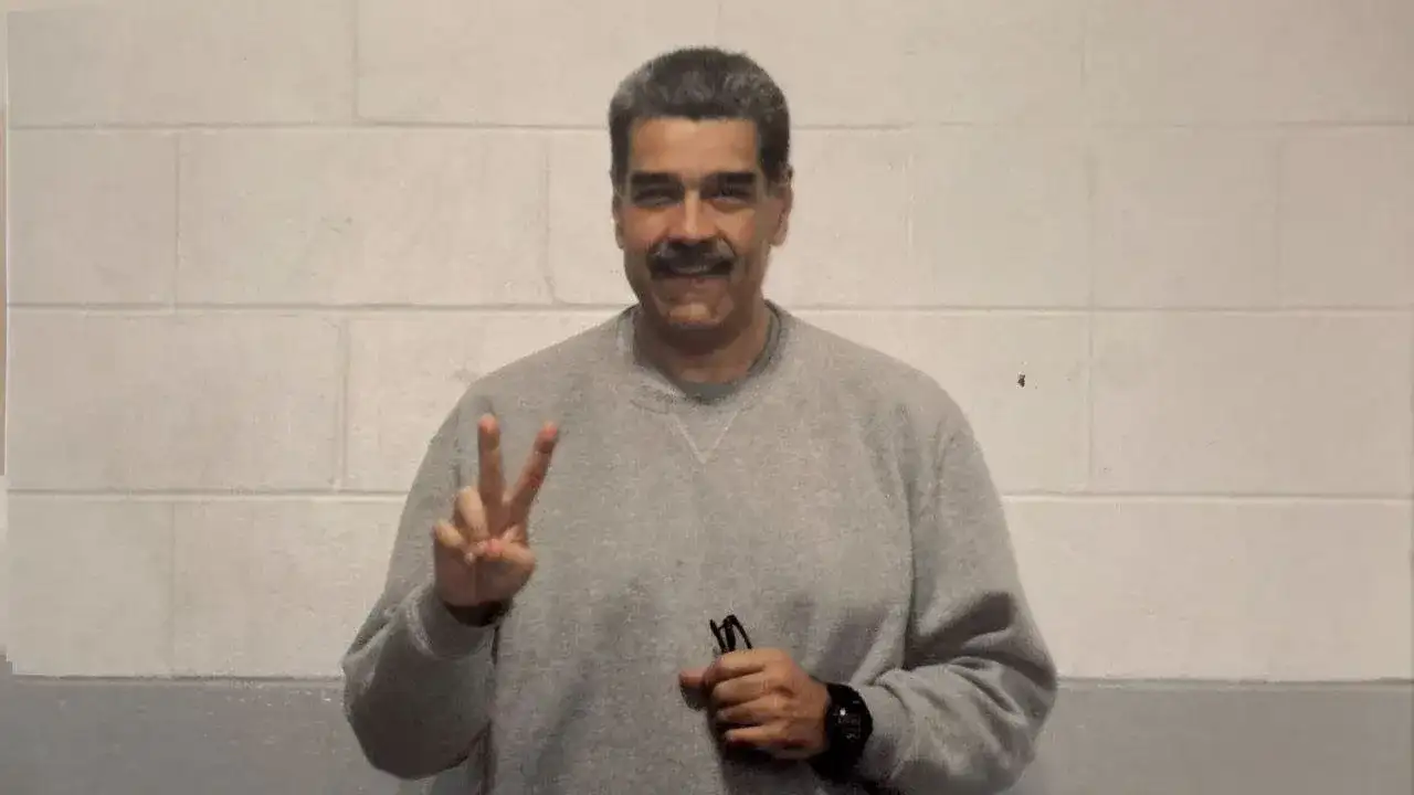 Reapareció Nicolás Maduro con una foto desde la cárcel