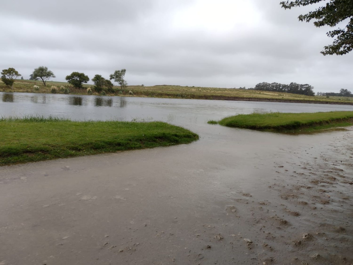 calle ribera inundada