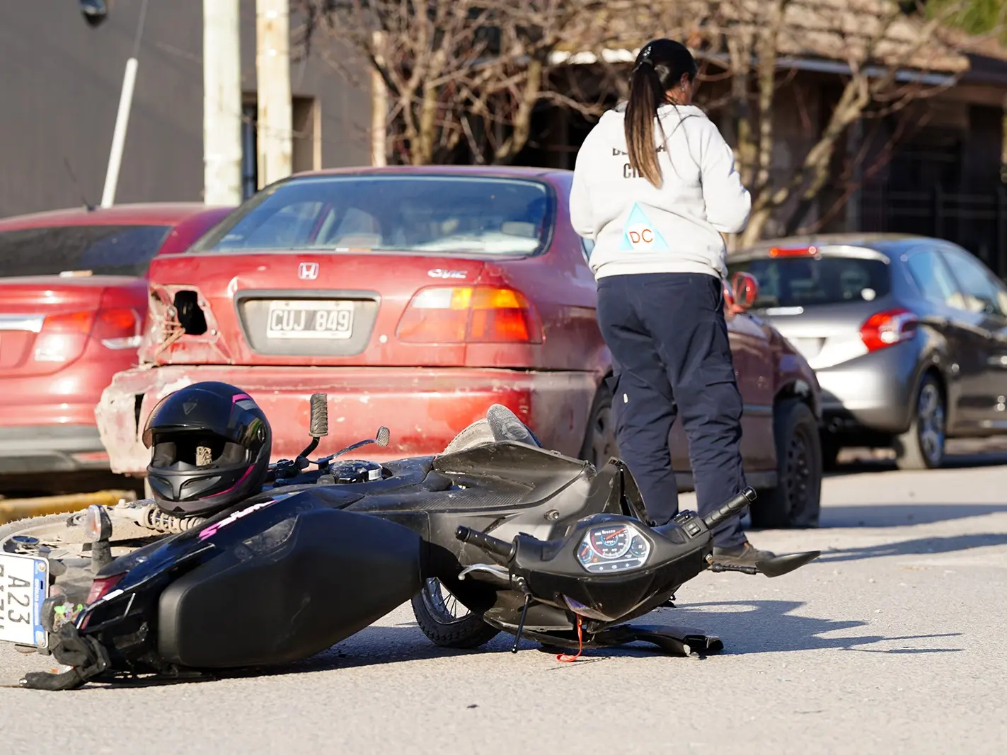 Siniestro vial. Dejó como saldo, otra motociclista con diversos politraumatismos