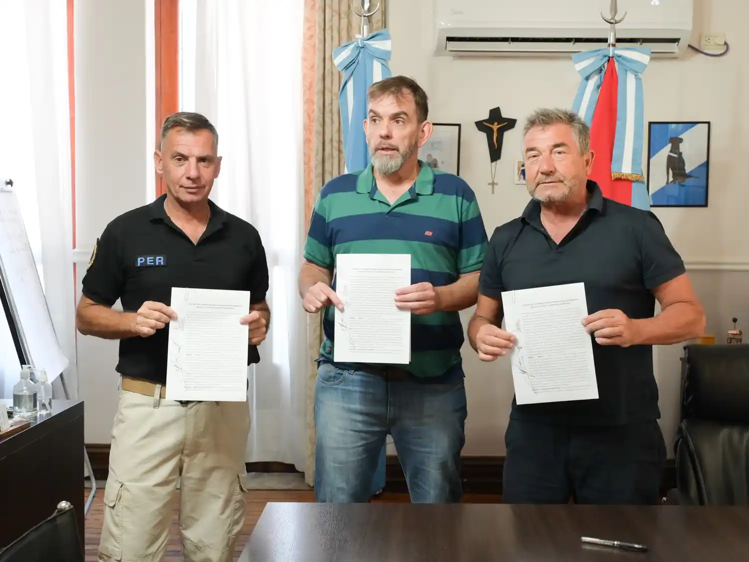 Policía de Entre Ríos y el Municipio de Maciá firmaron un convenio para reforzar el control de tránsito y la seguridad vial