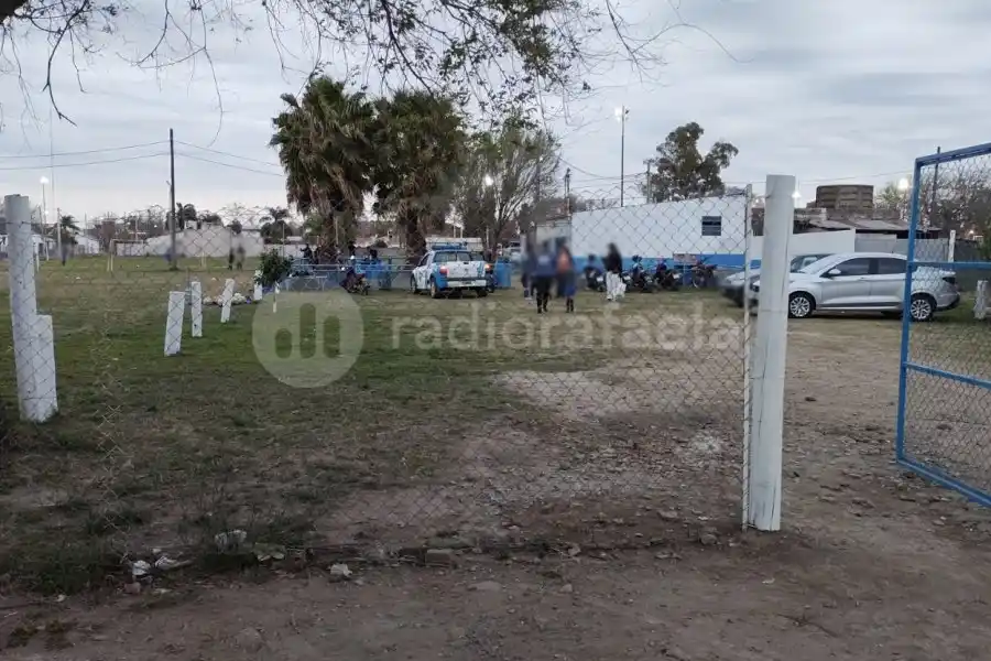 Incidente con un delincuente atropellado en el Predio de Peñarol: el comunicado del club a las familias