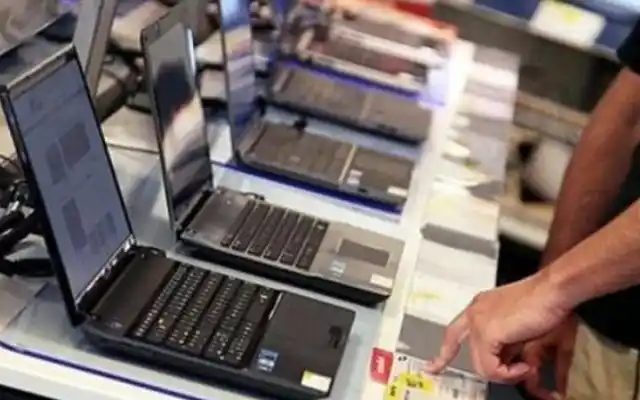 Apertura total: El Gobierno bajará a cero los aranceles para la importación de electrónica en abril